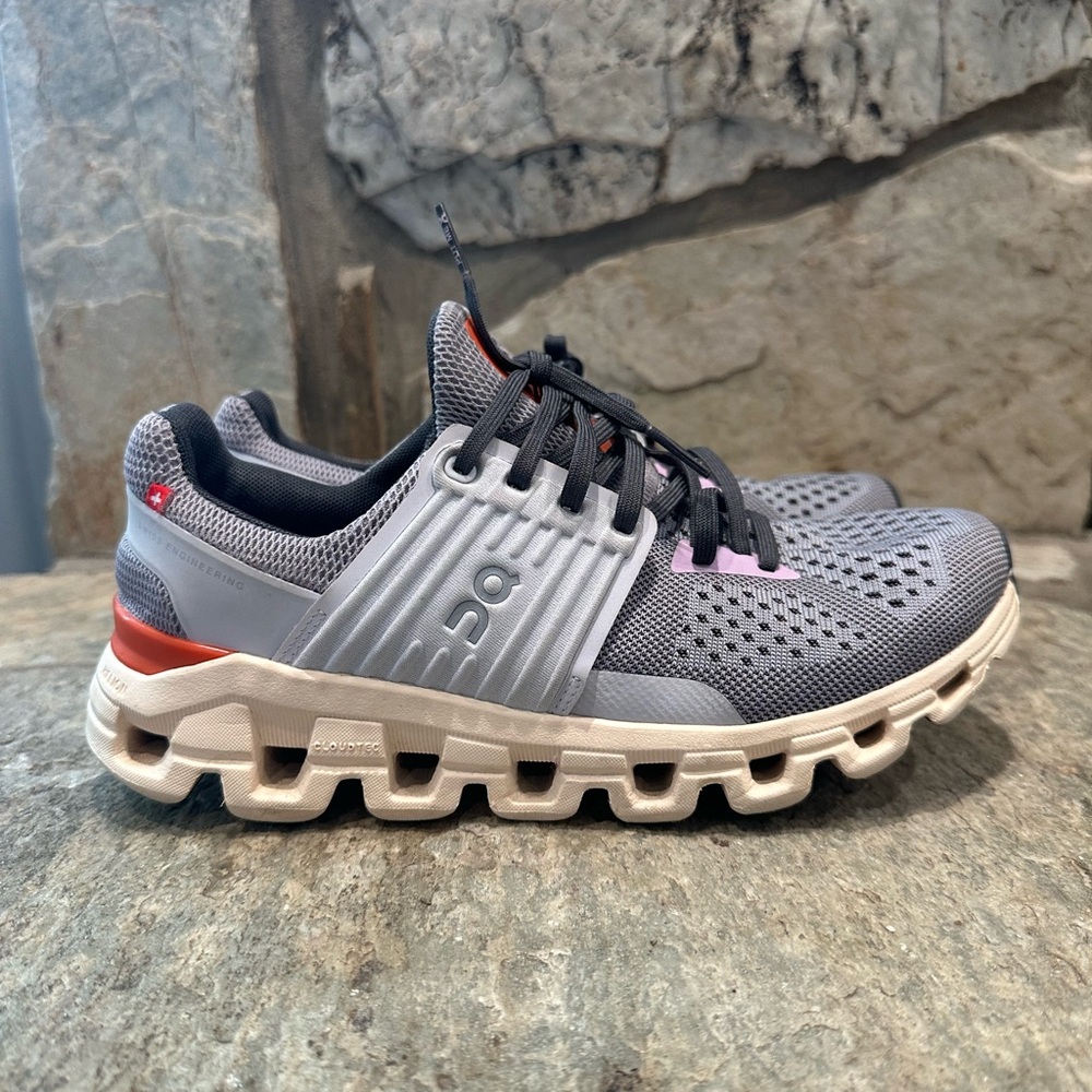 On Running Women's Gray and Black Athletic Shoes